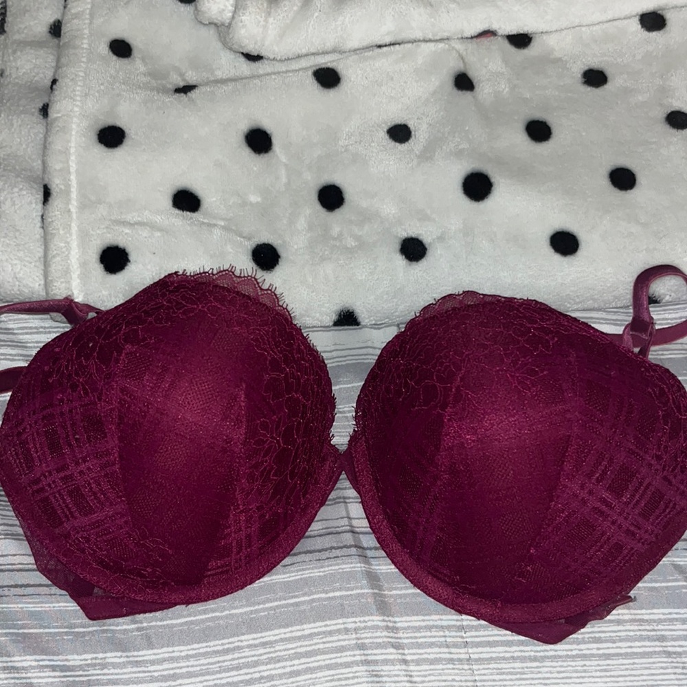 Brand new vs push up bra